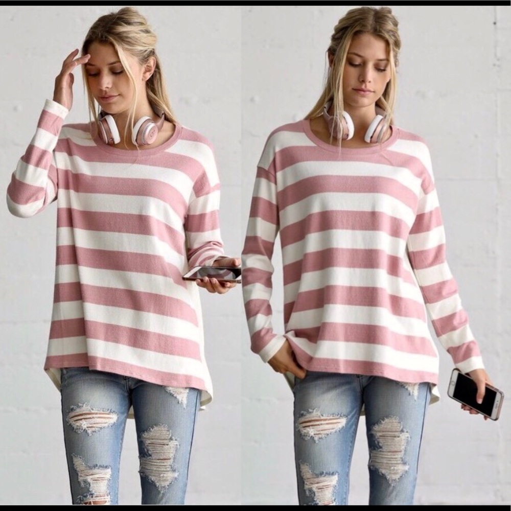 🏆HOST PICK🏆☀️NEW☀️Striped Light Sweater - Picture 3 of 4